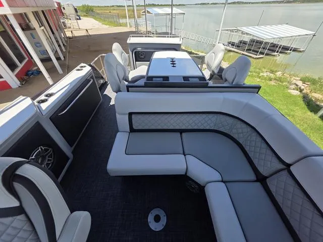 Slide: The Image of Aqua AP255CBE 2026 - 33