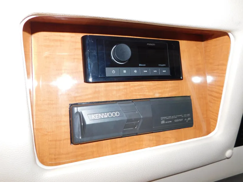 Slide: The Image of Regal Commodore 2860 2003 - 65