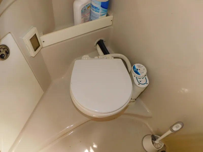 Slide: The Image of Regal Commodore 2860 2003 - 76