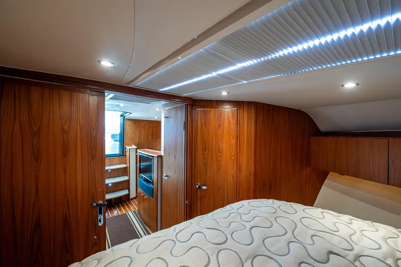 Slide: The Image of Tiara 39 Open 2009 - 60