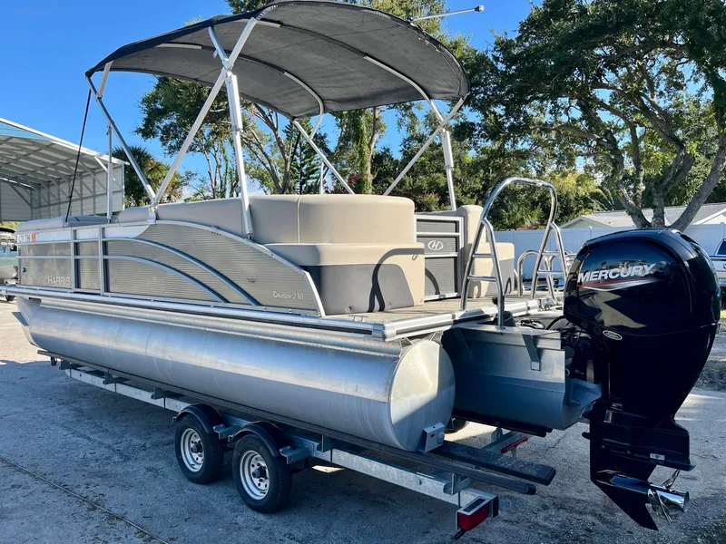 Slide: The Image of Harris 230 Cruiser 2023 - 4