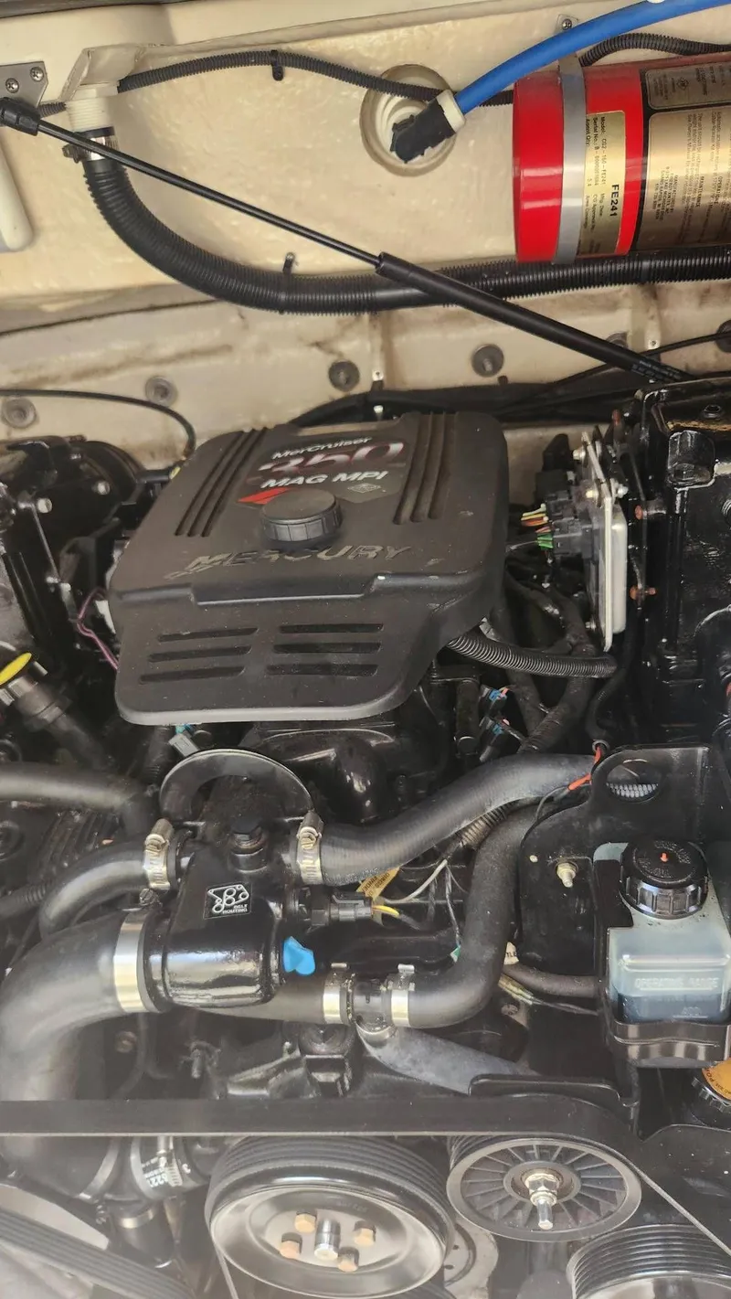 Slide: The Image of Monterey 298SS 2006 - 6