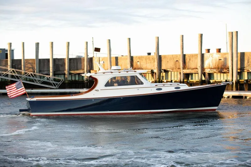 Slide: The Image of Hinckley Yachts Picnic Boat EP 2007 - 1