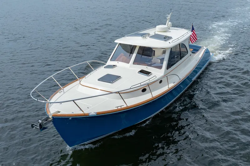 Slide: The Image of Hinckley Yachts Picnic Boat 40 2024 - 15