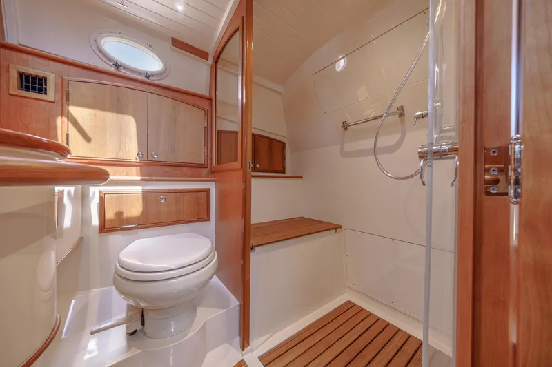 Slide: The Image of Hinckley Yachts Picnic Boat 40 2024 - 46