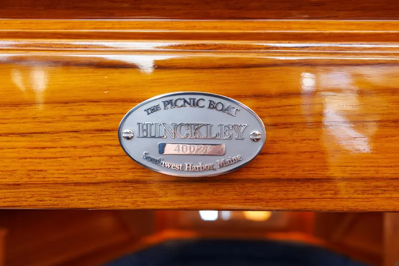 Slide: The Image of Hinckley Yachts Picnic Boat 40 2024 - 51