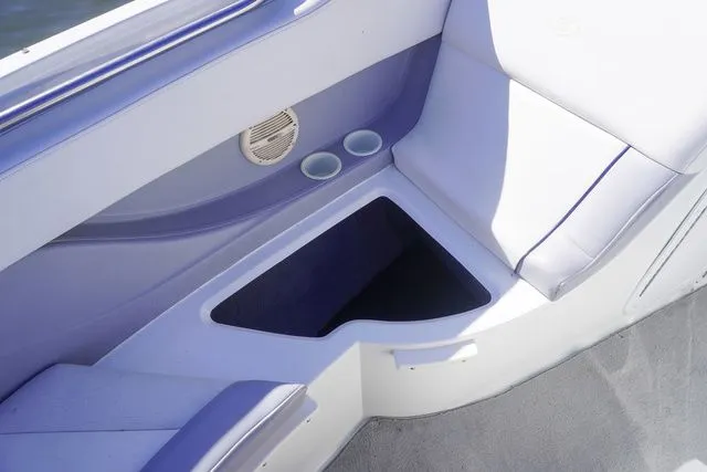 Slide: The Image of Cobalt 292 1999 - 27