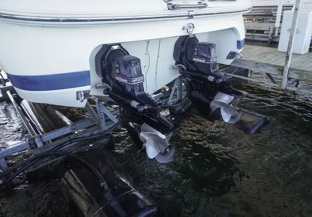 Slide: The Image of Cobalt 292 1999 - 30