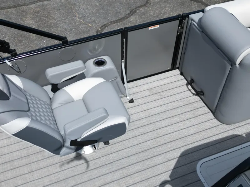 Slide: The Image of Tahoe CAS VRB25T 2025 - 15