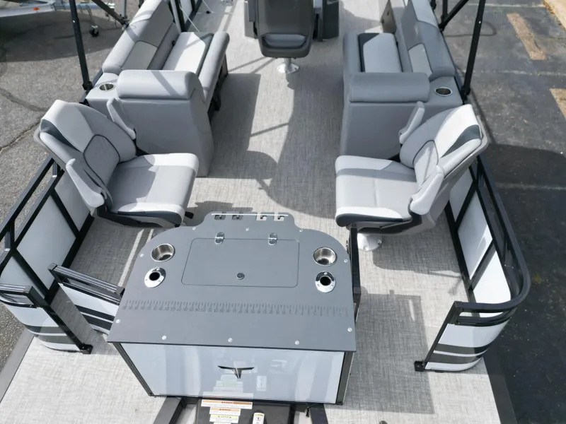 Slide: The Image of Tahoe SPT85 CC23T 2025 - 14