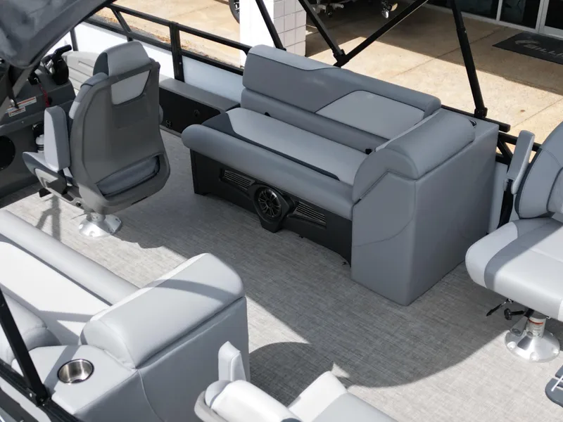 Slide: The Image of Tahoe SPT85 CC23T 2025 - 18