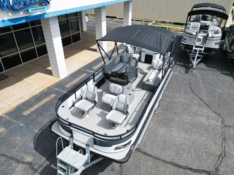 Slide: The Image of Tahoe SPT85 CC23T 2025 - 8