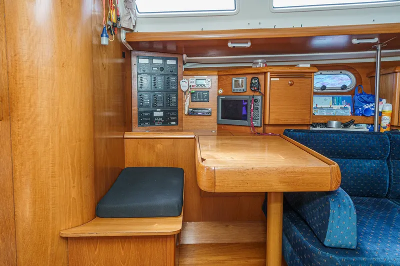 Slide: The Image of Jeanneau Sun Odyssey 43 2002 - 56