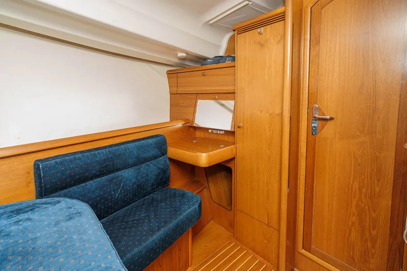 Slide: The Image of Jeanneau Sun Odyssey 43 2002 - 66