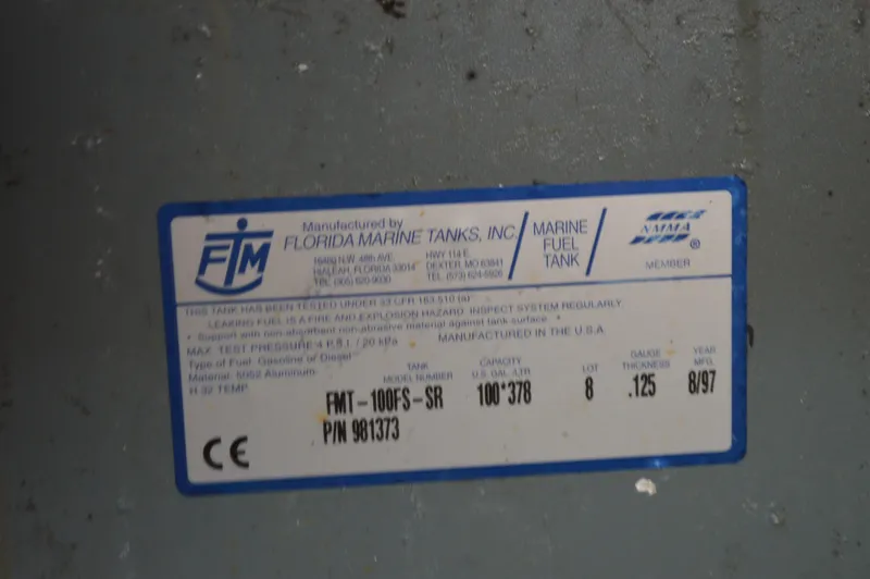 Slide: The Image of Label on Florida Marine Tanks, Inc. marine fuel tank for 1998 Sea Ray 310 Sundancer. - 40