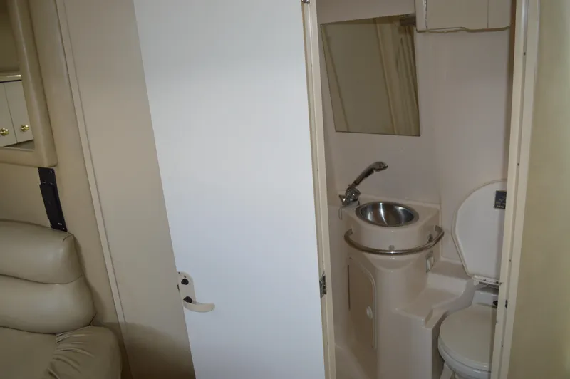 Slide: The Image of Sea Ray Sundancer 310 1998 - 52