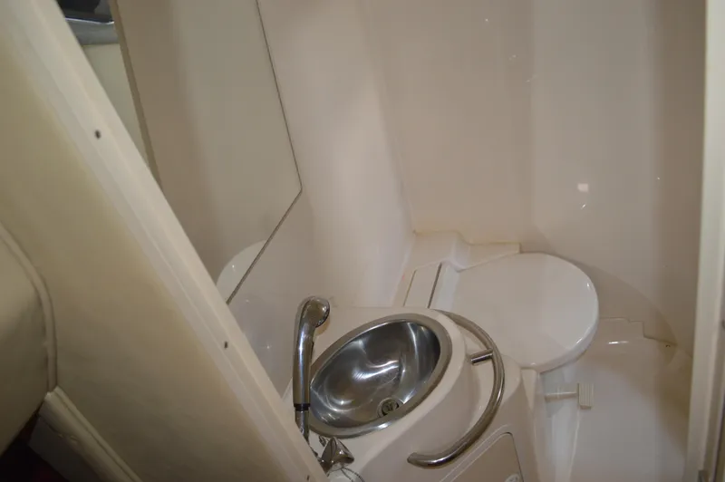 Slide: The Image of Sea Ray Sundancer 310 1998 - 55