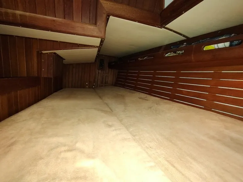 Slide: The Image of Ta Shing Tatoosh 42 1982 - 106