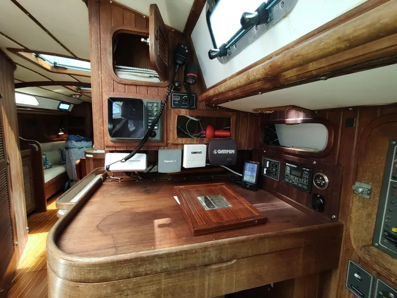 Slide: The Image of Ta Shing Tatoosh 42 1982 - 114