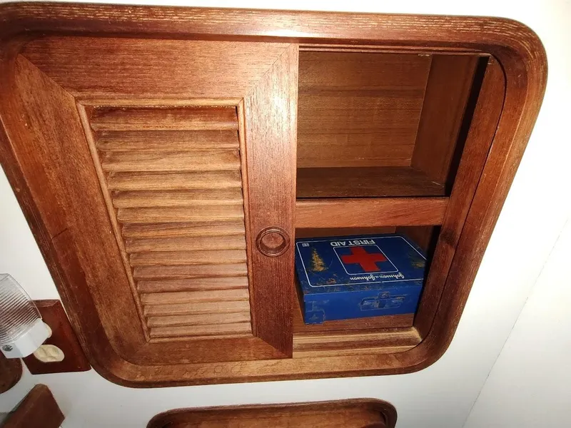 Slide: The Image of Ta Shing Tatoosh 42 1982 - 126