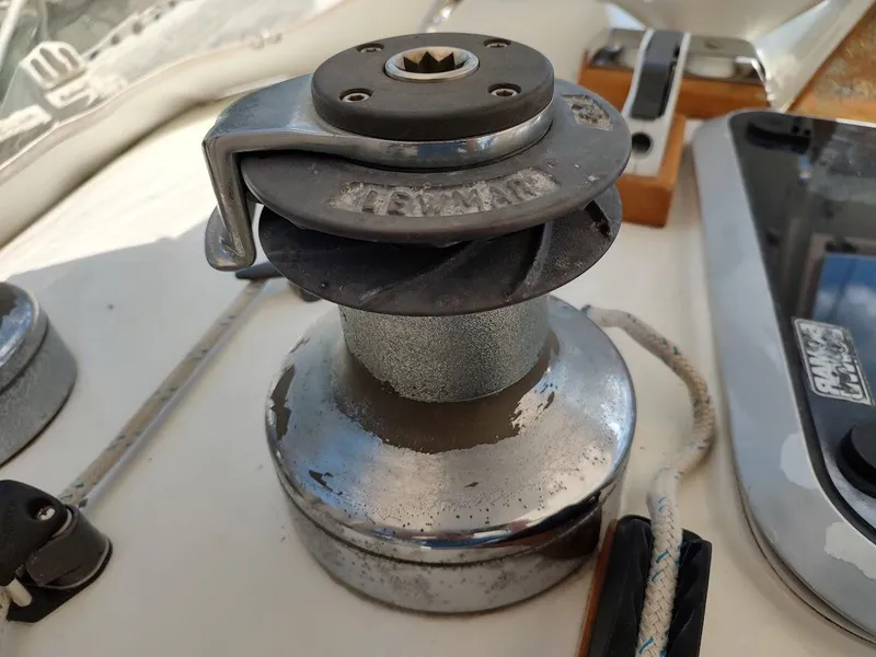Slide: The Image of Winch on 1982 Ta Shing Tatoosh 42 sailboat deck, close-up view. - 37