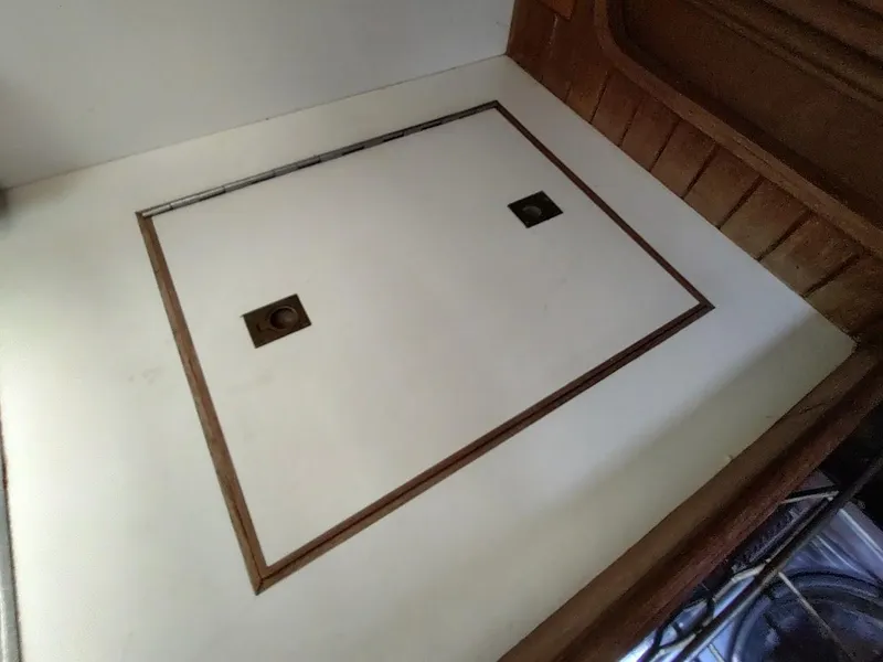 Slide: The Image of Ta Shing Tatoosh 42 1982 - 56