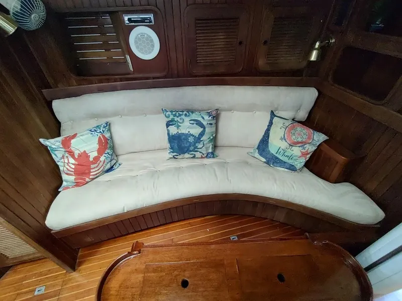 Slide: The Image of Ta Shing Tatoosh 42 1982 - 70