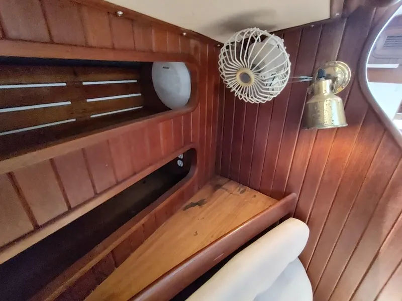 Slide: The Image of Ta Shing Tatoosh 42 1982 - 76