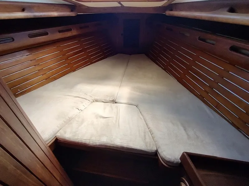 Slide: The Image of Ta Shing Tatoosh 42 1982 - 84