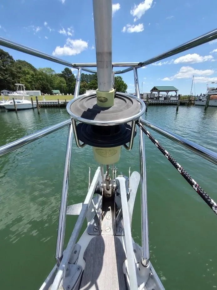 Slide: The Image of Bow view of 1982 Ta Shing Tatoosh 42 sailboat docked in a marina. - 9