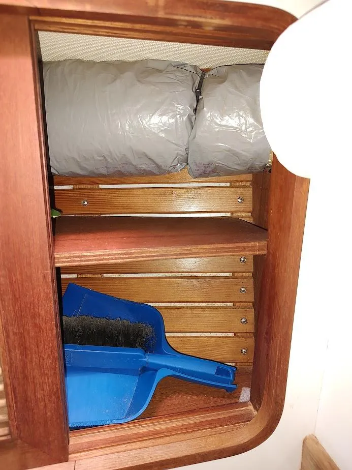 Slide: The Image of Ta Shing Tatoosh 42 1982 - 99