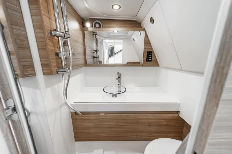 Slide: The Image of Saxdor 400 GTO 2025 - 53