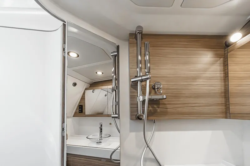 Slide: The Image of Saxdor 400 GTO 2025 - 54