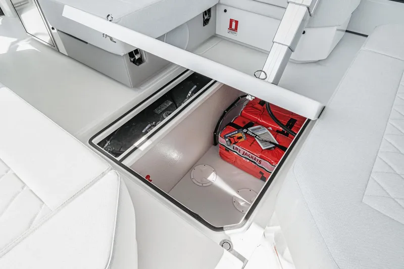 Slide: The Image of Saxdor 400 GTO 2025 - 58