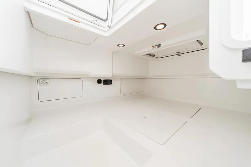 Slide: The Image of Saxdor 400 GTO 2025 - 61