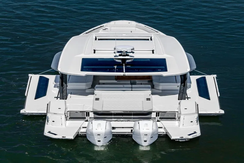 Slide: The Image of Saxdor 400 GTO 2025 - 65