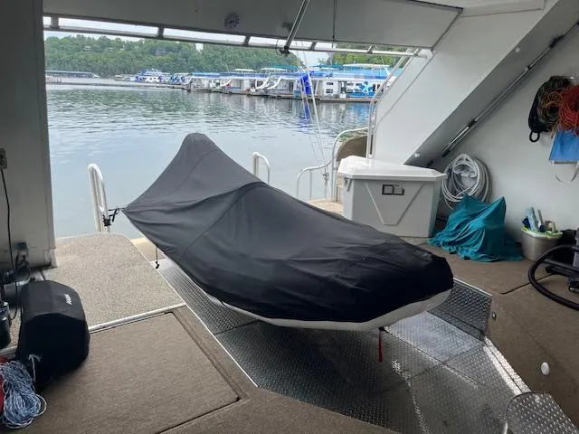 Slide: The Image of Stardust Cruisers 18 x 103 Houseboat 2001 - 52