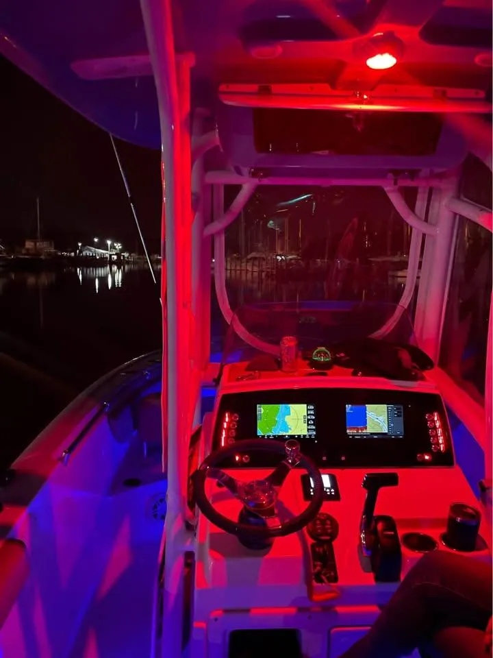 Slide: The Image of Sportsman Heritage 231 Center Console 2019 - 10