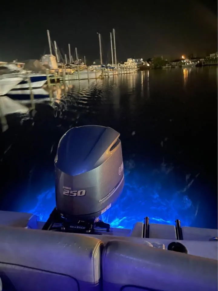 Slide: The Image of Sportsman Heritage 231 Center Console 2019 - 8