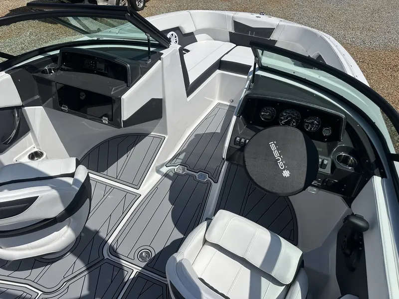 Slide: The Image of Monterey M-22 2025 - 7