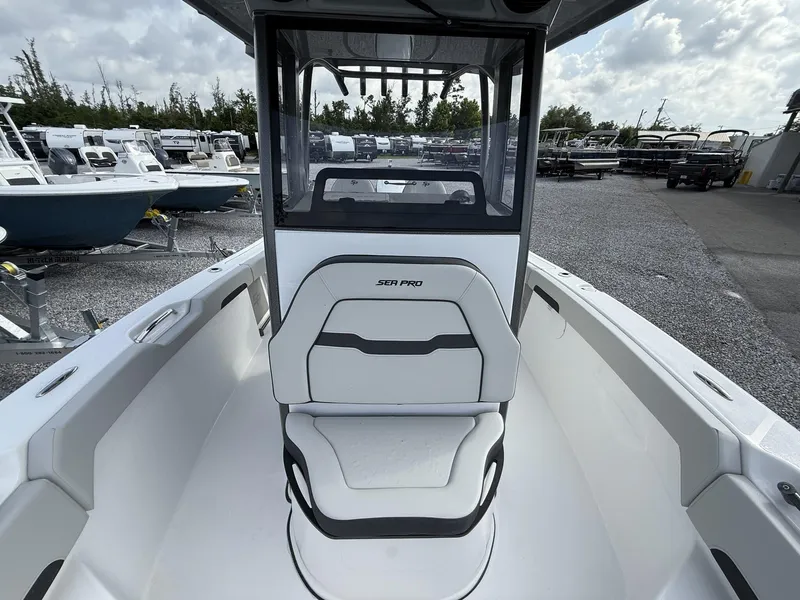 Slide: The Image of Sea Pro 245 245 SANDBAR 2025 - 7