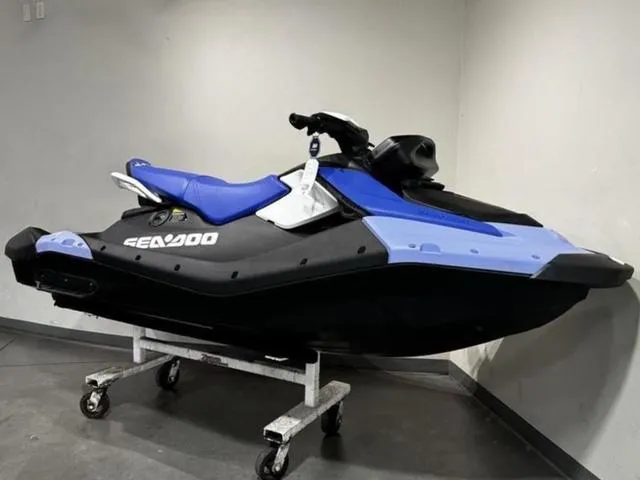 The Image of Sea-Doo Spark for 3 2025 - 1