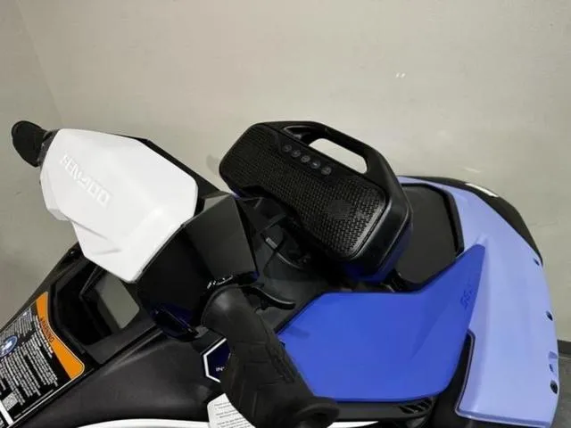 Slide: The Image of Sea-Doo Spark for 3 2025 - 5