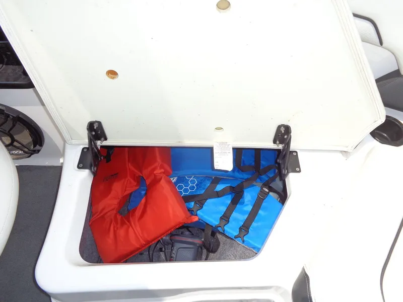 Slide: The Image of Yamaha AR210 2017 - 11