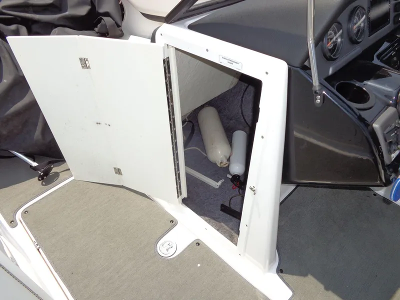 Slide: The Image of Yamaha AR210 2017 - 16