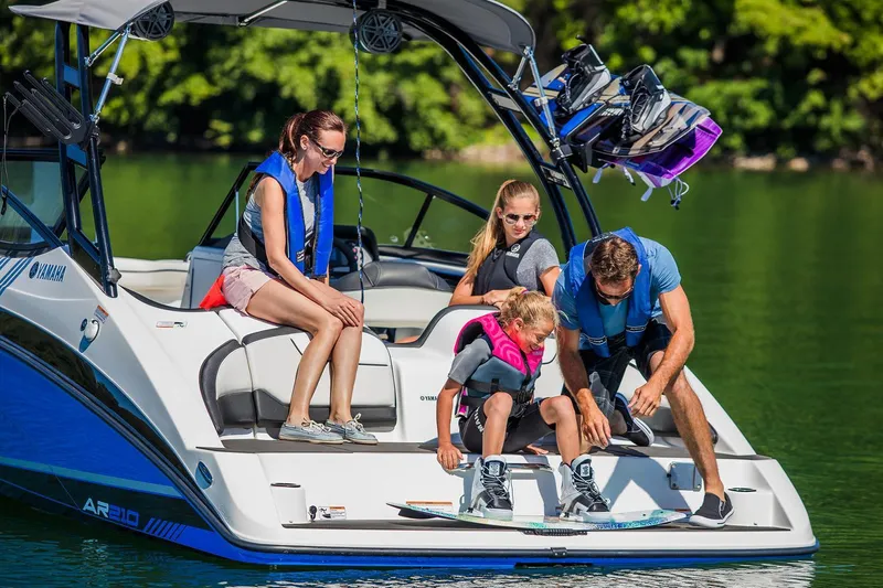 Slide: The Image of Yamaha AR210 2017 - 31