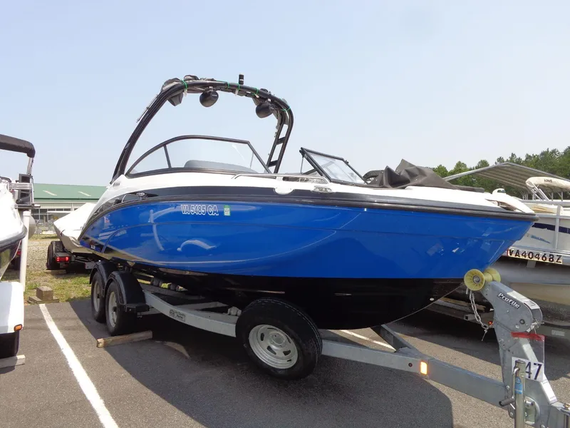 Slide: The Image of Yamaha AR210 2017 - 4