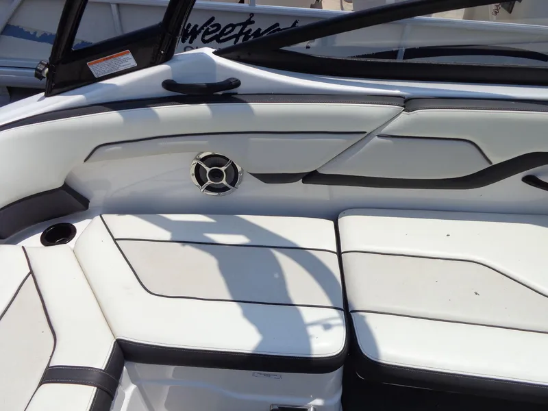 Slide: The Image of Yamaha AR210 2017 - 7