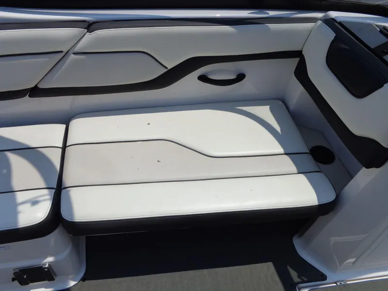 Slide: The Image of Yamaha AR210 2017 - 8