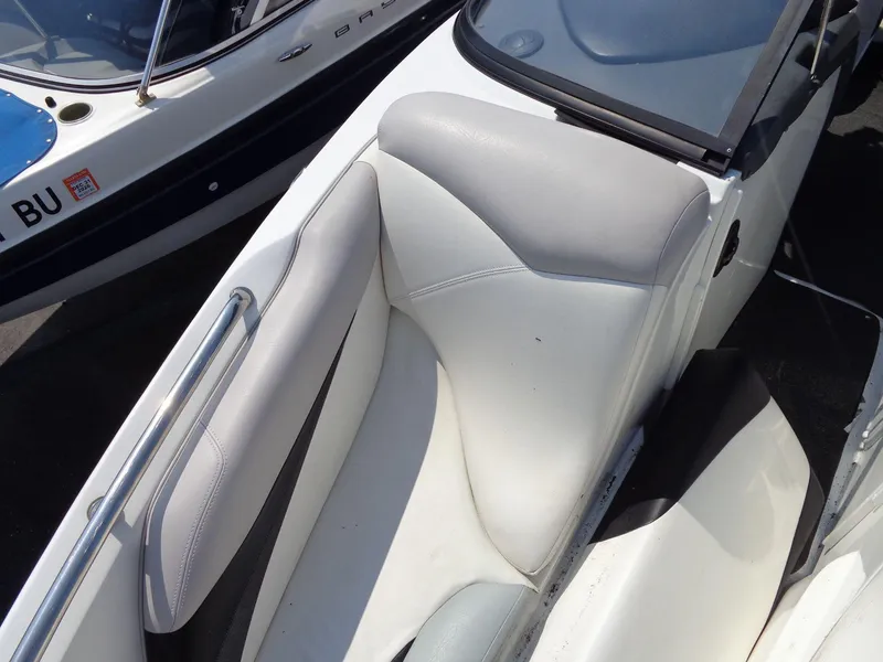 Slide: The Image of Tigé 24Ve 2011 - 27